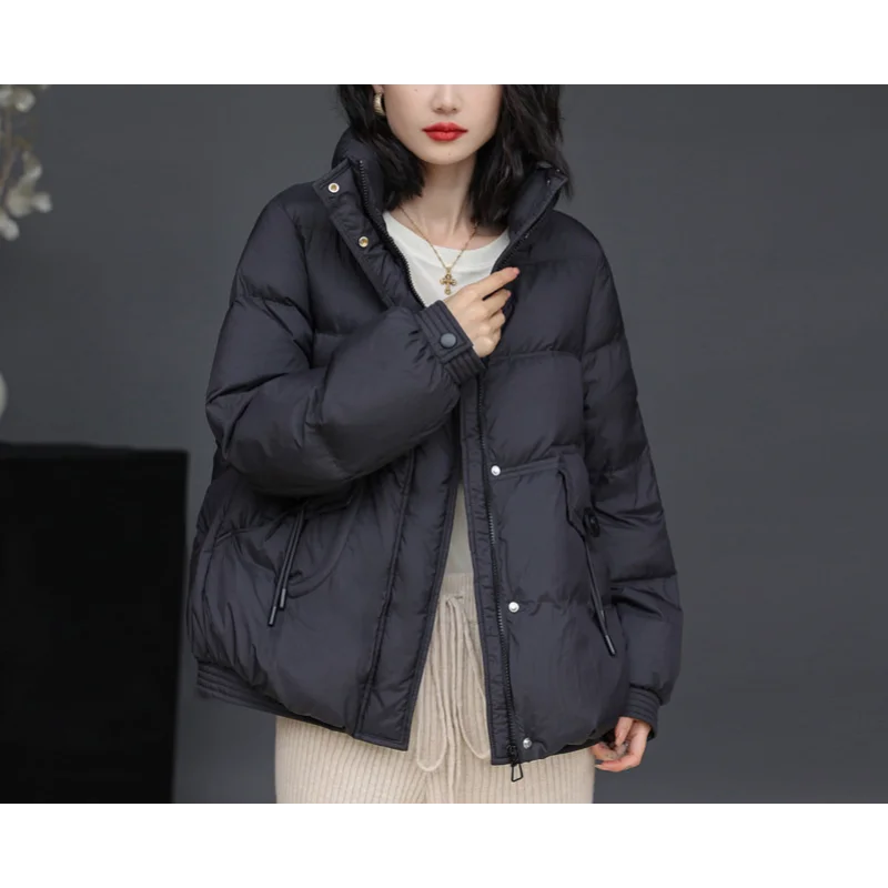 Female Short White Duck Down Jacket, Thickened Winter Fashion, Large Version of the Casual Coat