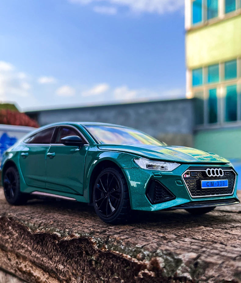 1:24 Audi RS7 Coupe Alloy Car Model Diecasts Metal Toy Sports Car Vehicles Model Simulation Sound Light Collection Kids Toy Gift