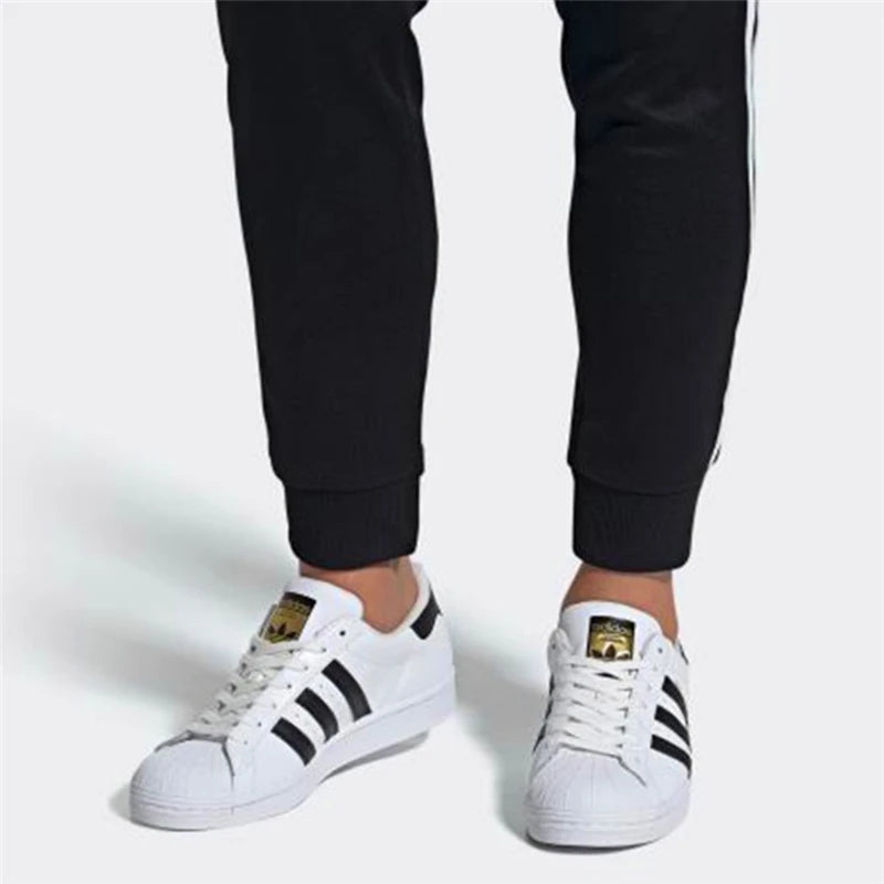 adidas superstar original Unisex casual skateboard shoes classic black white