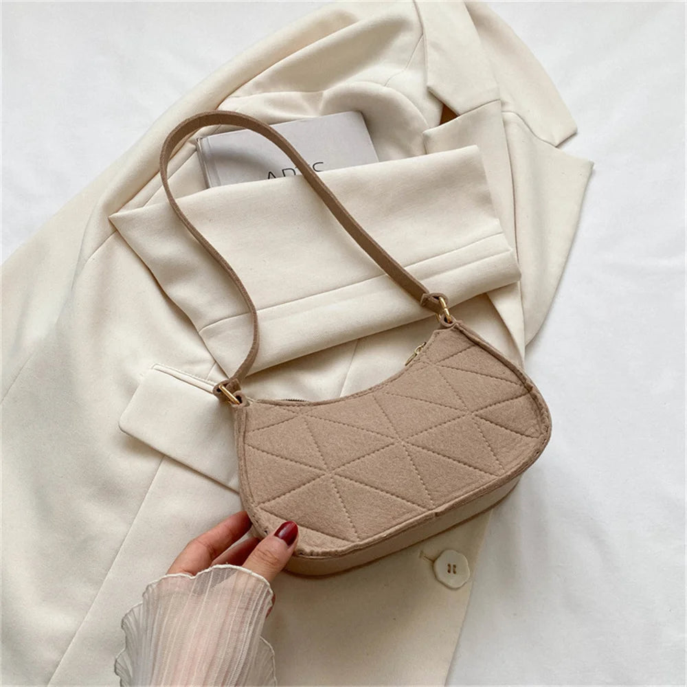 Fashion Felt Shoulder Bag Solid Color Mini Tote Bag Lightweight Casual Clutch Purse Women Girls Armpit Handbags Subaxillary Bag