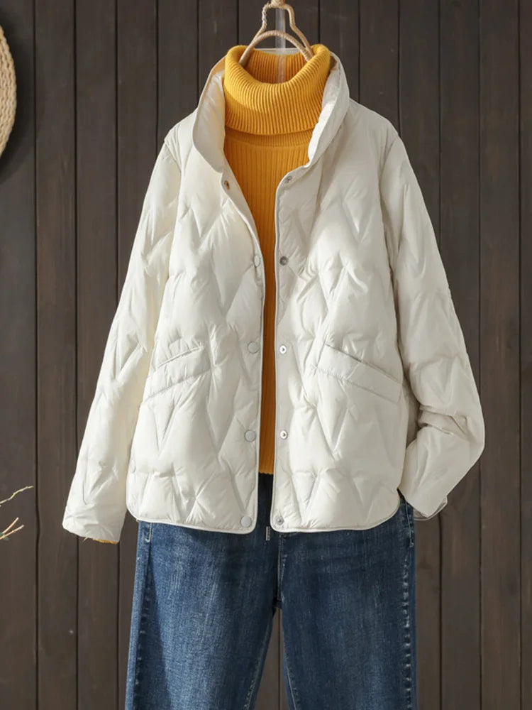 Lagabogy 2023 New Winter Women Ultra Light Warm Short Puffer Jacket Casual Female Single Breasted Loose 90% White Duck Down Coat