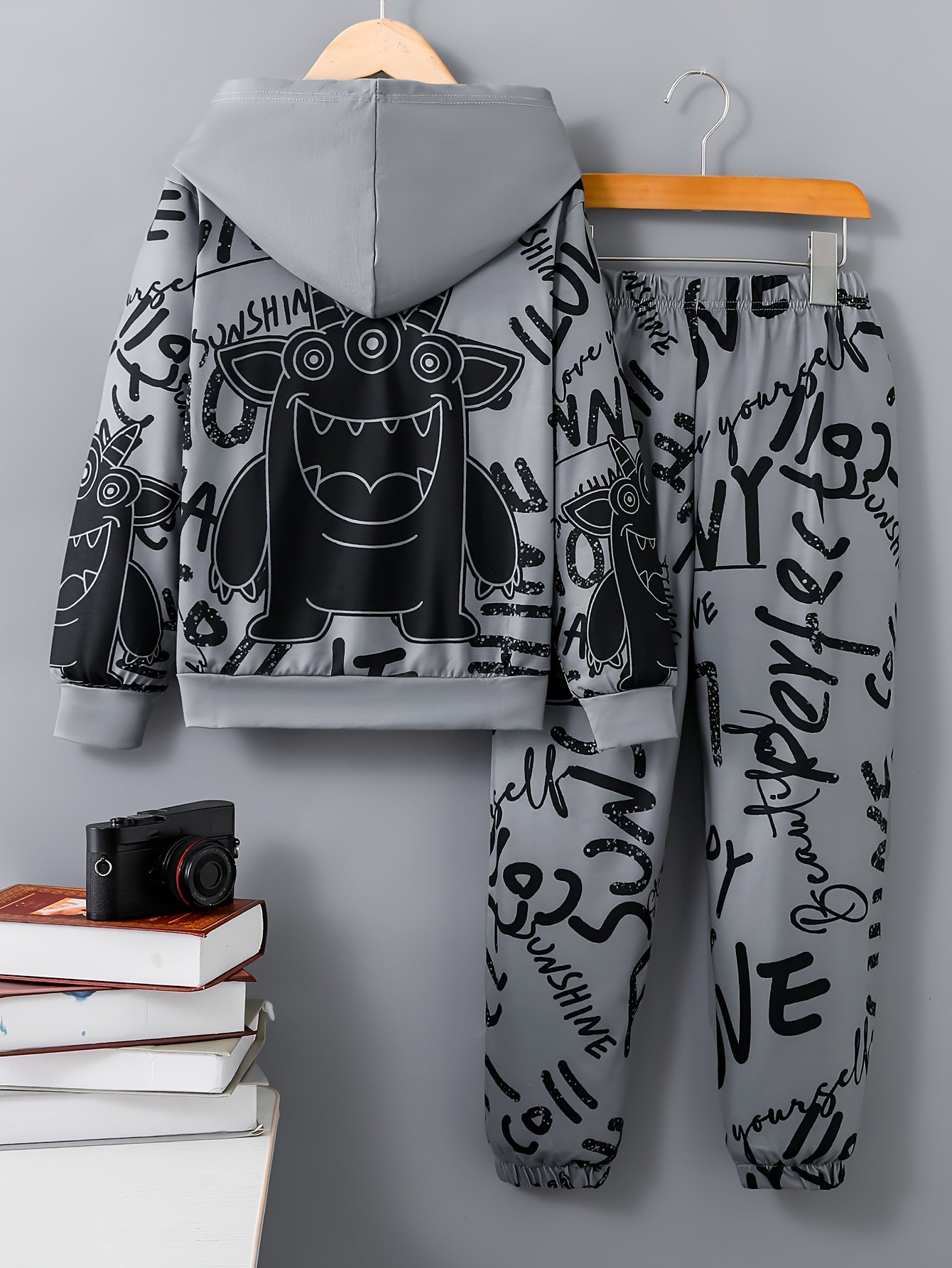 Boys Two-Piece Sportswear Set, Letter Graffiti Print, Hoodie And Casual Pants, Boys Spring/Autumn Outfit