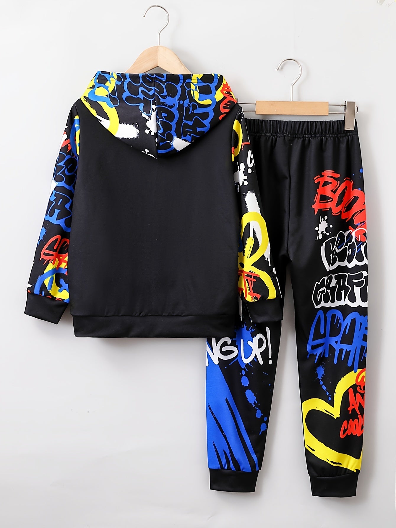 Cool Letter Graffiti Print 2pcs Boys Casual Sweatsuit, Long Sleeve Hoodie & Sweatpants Set Boys Streetwear Sports Set